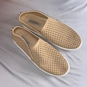 Steve Madden shoes